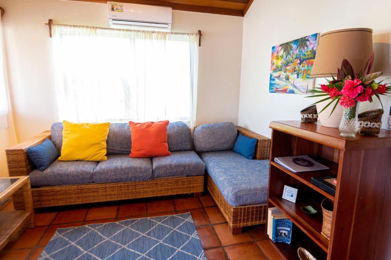 Isla Bonita Yacht Club Hotell San Pedro  Eksteriør bilde