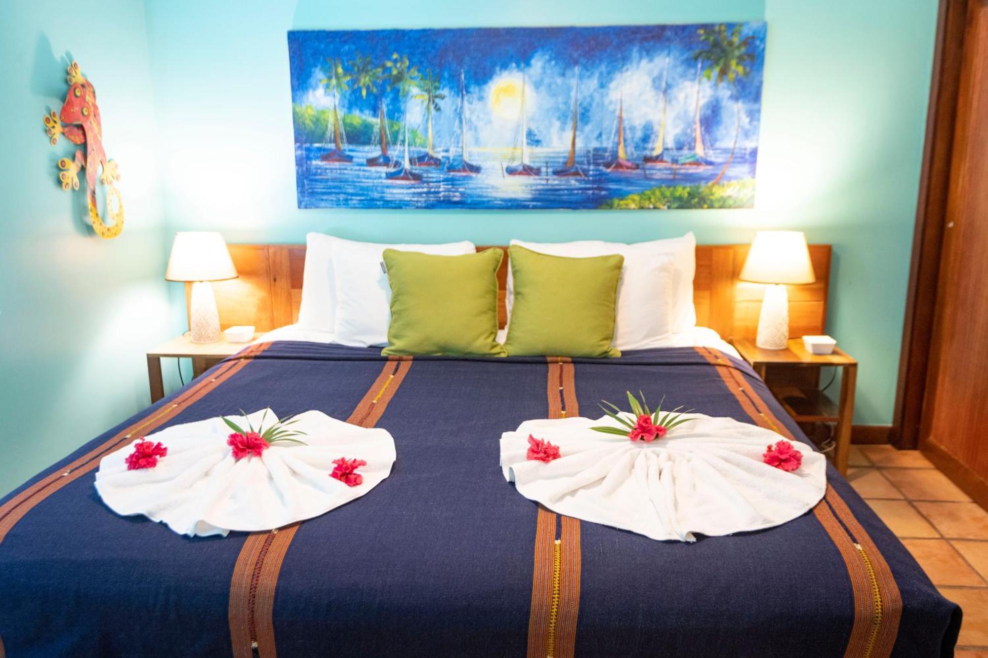 Isla Bonita Yacht Club Hotell San Pedro  Eksteriør bilde