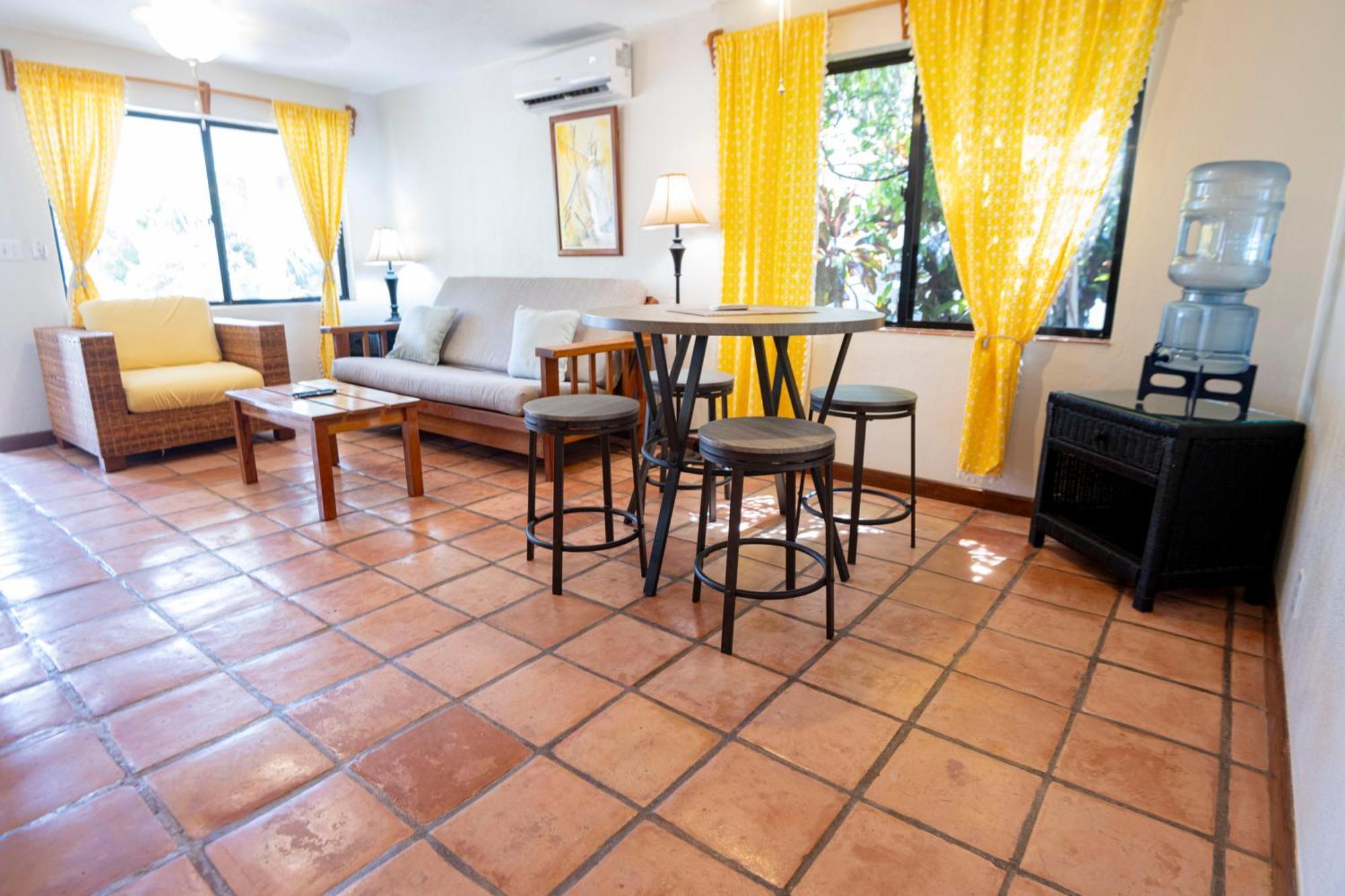 Isla Bonita Yacht Club Hotell San Pedro  Eksteriør bilde