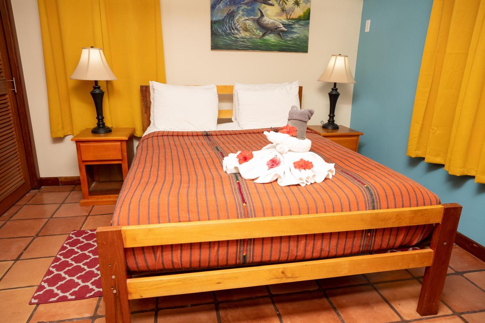 Isla Bonita Yacht Club Hotell San Pedro  Eksteriør bilde